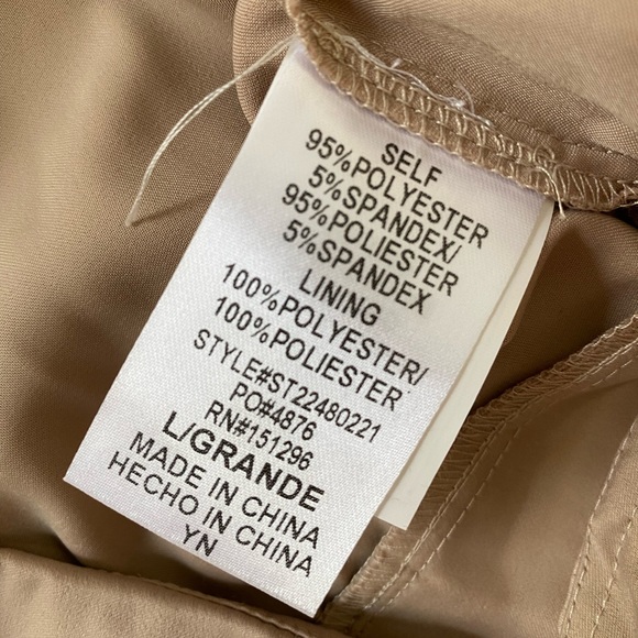 The Sang Blouse - Large but fits small - Picture 5 of 5